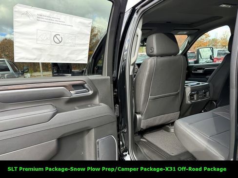 New 2025 GMC Sierra 2500 SLT w/ SLT Premium Package image 12