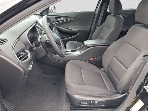 Used 2020 Chevrolet Malibu LS FWD image 9