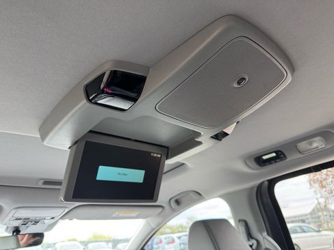 Used 2018 Honda Odyssey Elite image 18