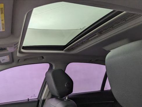 Used 2018 BMW 320i Sedan image 29