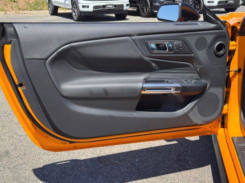 Used 2026 Ford Mustang Premium image 15