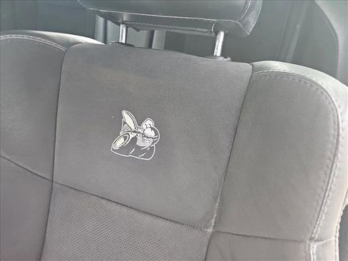 Used 2016 Dodge Challenger R/T Scat Pack w/ Leather Interior Group image 10