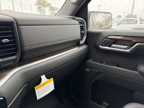New 2026 Chevrolet Silverado 1500 LT Trail Boss w/ LT Trail Boss Premium Package AWD/4WD image 27