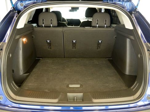 Used 2024 Chevrolet Trax LS image 29