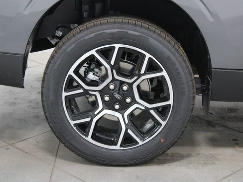 New 2026 Ford Maverick Lariat AWD/4WD image 13