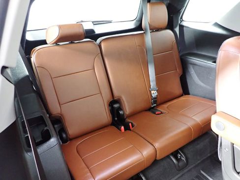Used 2018 Chevrolet Traverse High Country w/ LPO, Floor Liner Package image 37