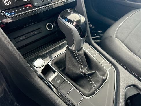 New 2026 Volkswagen Taos SE image 33