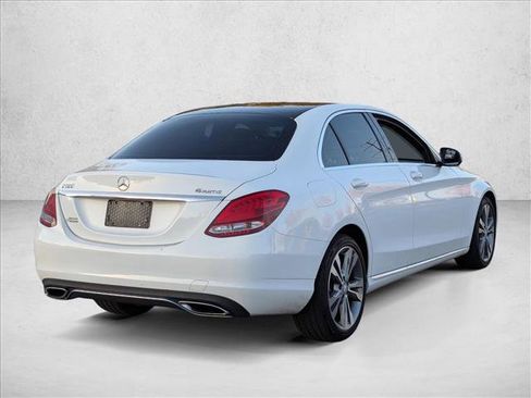 Used 2015 Mercedes-Benz C 300 4MATIC Sedan image 5
