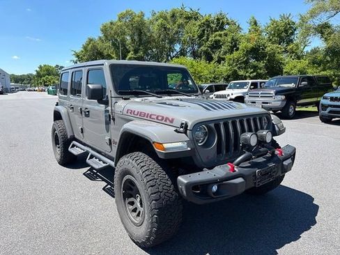 Used 2021 Jeep Wrangler Unlimited Rubicon AWD/4WD image 9