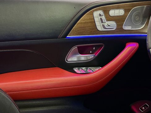 Used 2023 Mercedes-Benz GLE 53 AMG GLE 53C4 AMG Night 4MATIC image 15