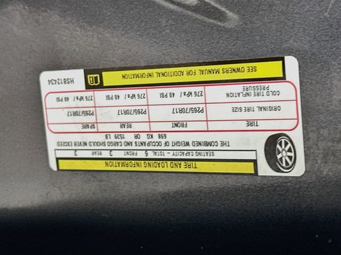 Used 2017 RAM 1500 Express AWD/4WD image 36