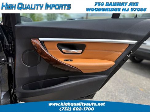 Used 2018 BMW 330i xDrive Wagon AWD/4WD image 55