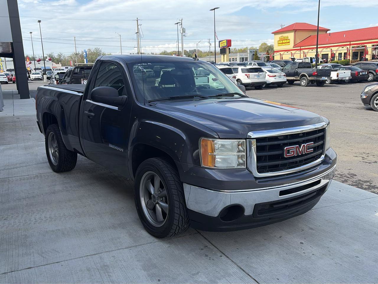 Used 2010 GMC Sierra 1500 SLE RWD image 7