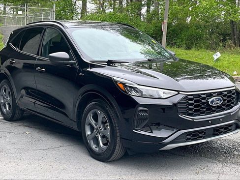 Used 2023 Ford Escape ST-Line w/ Tech Pack #1 AWD/4WD image 19