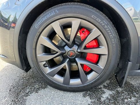 Used 2024 Tesla Model X AWD/4WD image 26