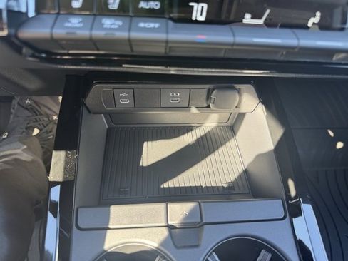 New 2026 Toyota Prius Plug-In Hybrid image 29