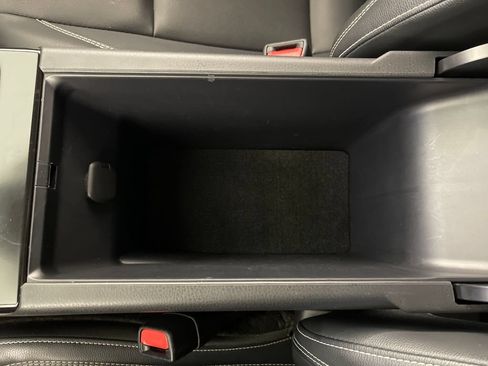 Certified 2025 Toyota Camry SE FWD image 23