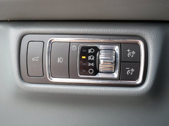 Used 2021 Lincoln Aviator Reserve w/ Elements Package Plus AWD/4WD image 25