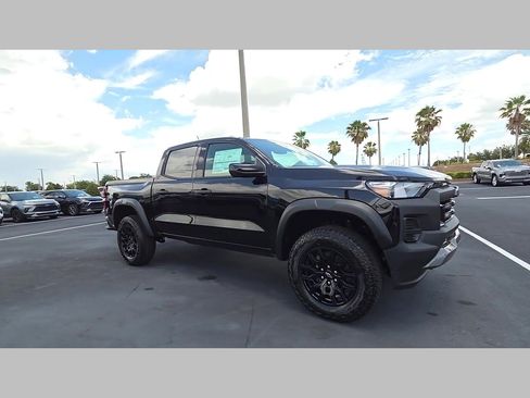 New 2026 Chevrolet Colorado Trail Boss AWD/4WD image 24