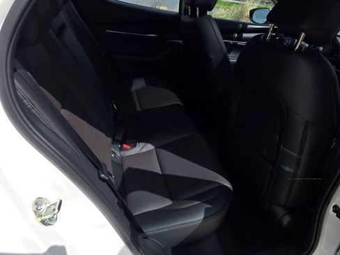 New 2026 MAZDA MAZDA3 2.5 S Hatchback w/ Premium Pkg image 7