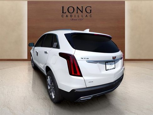 New 2025 Cadillac XT5 Premium Luxury image 6