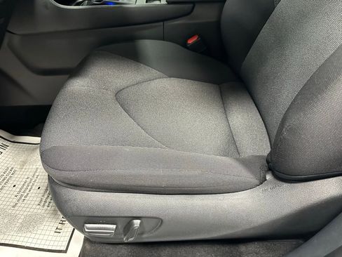 Used 2025 Toyota Grand Highlander AWD image 13
