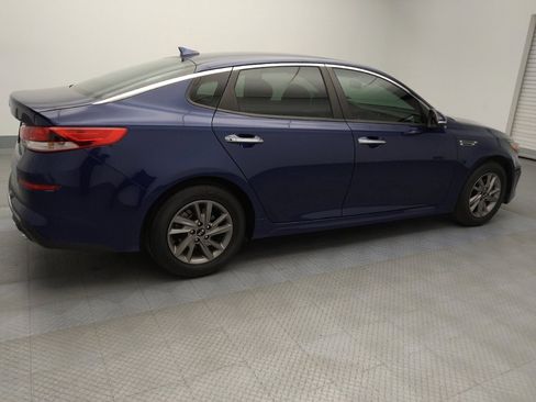 Used 2020 Kia Optima LX image 10