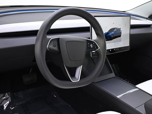 Used 2025 Tesla Model 3 Long Range image 11