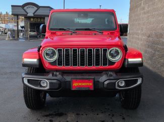 New 2025 Jeep Wrangler Sahara video 2