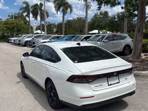Used 2025 Honda Accord SE image 5