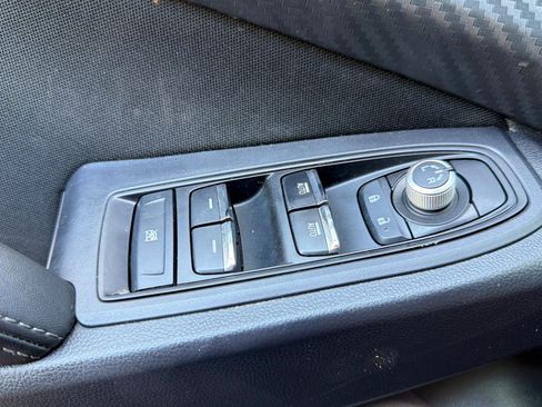 Used 2024 Subaru Ascent Premium AWD/4WD image 11