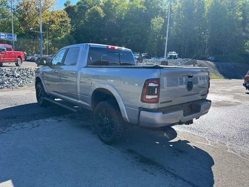 Used 2021 RAM 3500 Laramie w/ Night Edition AWD/4WD image 3
