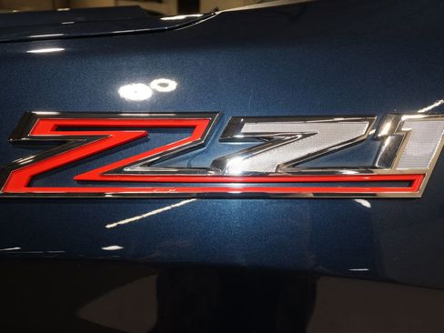 Certified 2020 Chevrolet Silverado 1500 LTZ w/ Technology Package image 37