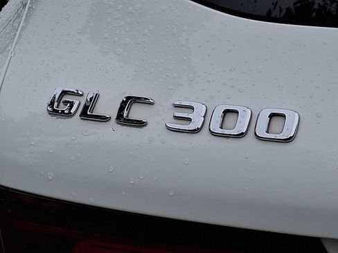 Certified 2022 Mercedes-Benz GLC 300 4MATIC image 28