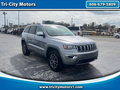 Used 2017 Jeep Grand Cherokee Limited AWD/4WD image 1