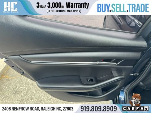 Used 2021 MAZDA MAZDA3 s image 16