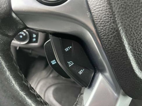 Used 2017 Ford Transit Connect XLT image 10