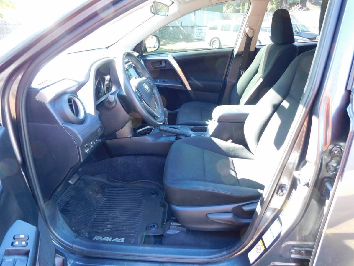 Used 2017 Toyota RAV4 LE w/ All Weather Liner Package AWD/4WD image 8