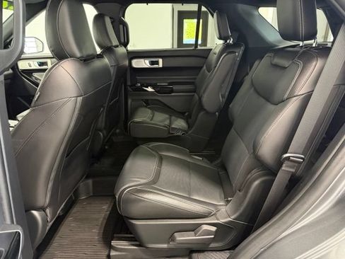 Used 2022 Ford Explorer ST w/ Equipment Group 401A AWD/4WD image 28