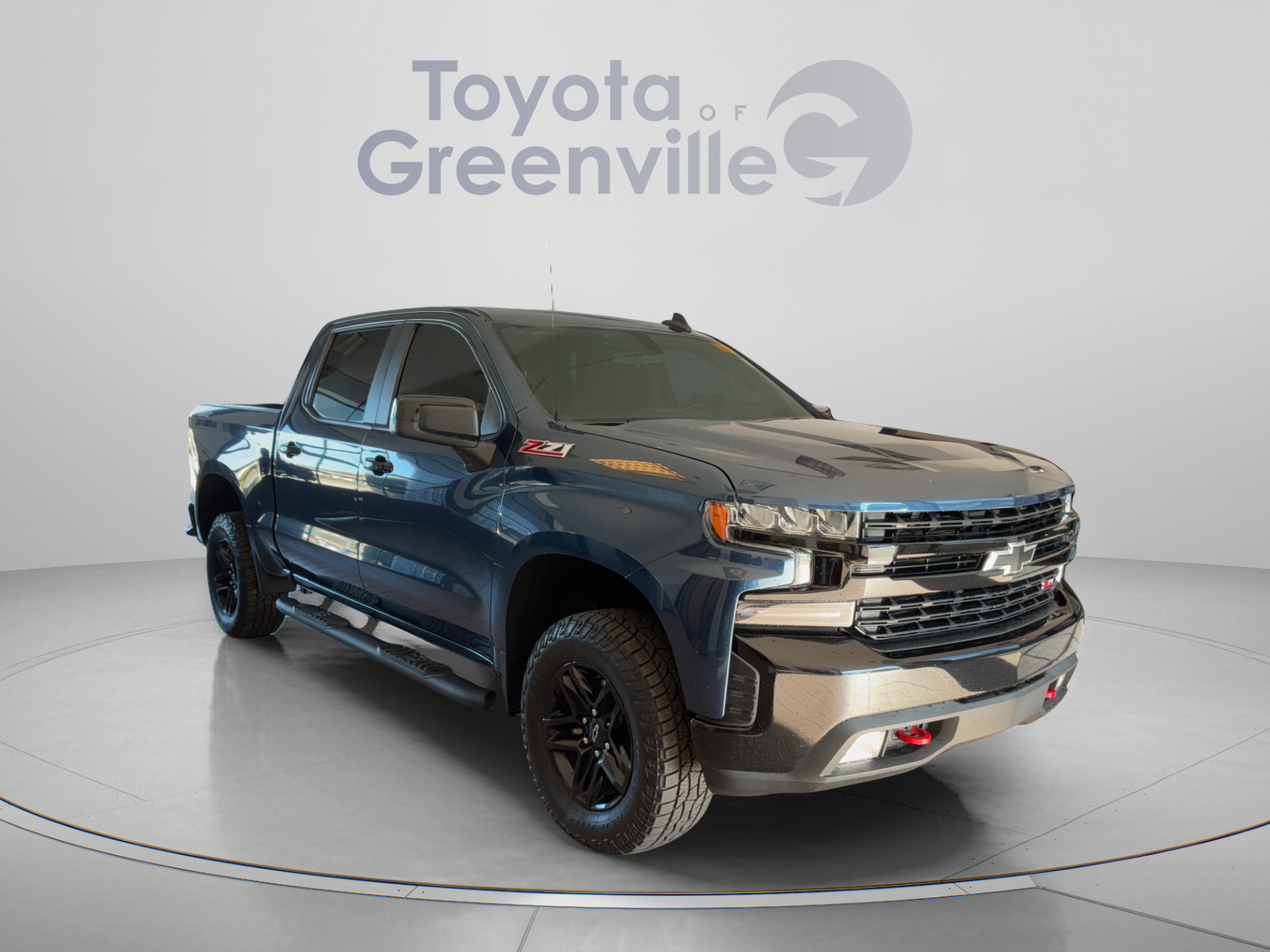 Used 2021 Chevrolet Silverado 1500 LT Trail Boss w/ Bed Protection Package AWD/4WD image 8