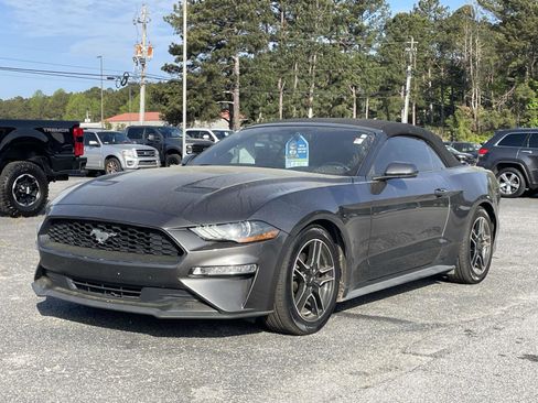 Used 2020 Ford Mustang Premium image 6