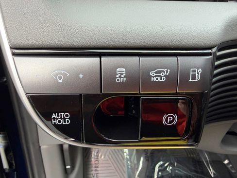 Used 2026 Hyundai Ioniq 5 Limited AWD/4WD image 19