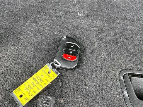 Used 2020 Jeep Wrangler Sport AWD/4WD image 34