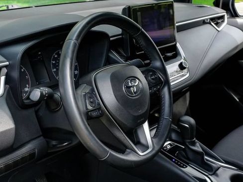 Used 2024 Toyota Corolla SE FWD image 19