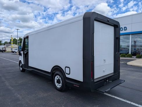 Used 2024 Chevrolet Brightdrop 600 w/ Battery Pack, Max Range AWD/4WD image 3