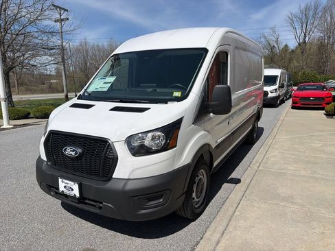 New 2026 Ford Transit 250 148 Medium Roof RWD image 3