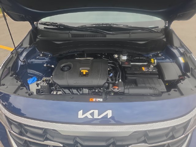 Certified 2026 Kia Seltos LX AWD/4WD image 17