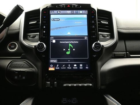 Used 2025 RAM 3500 Laramie w/ Night Edition AWD/4WD image 17