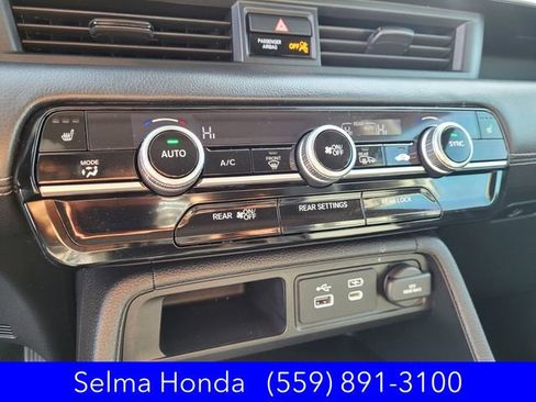 Used 2025 Honda Pilot Touring image 22