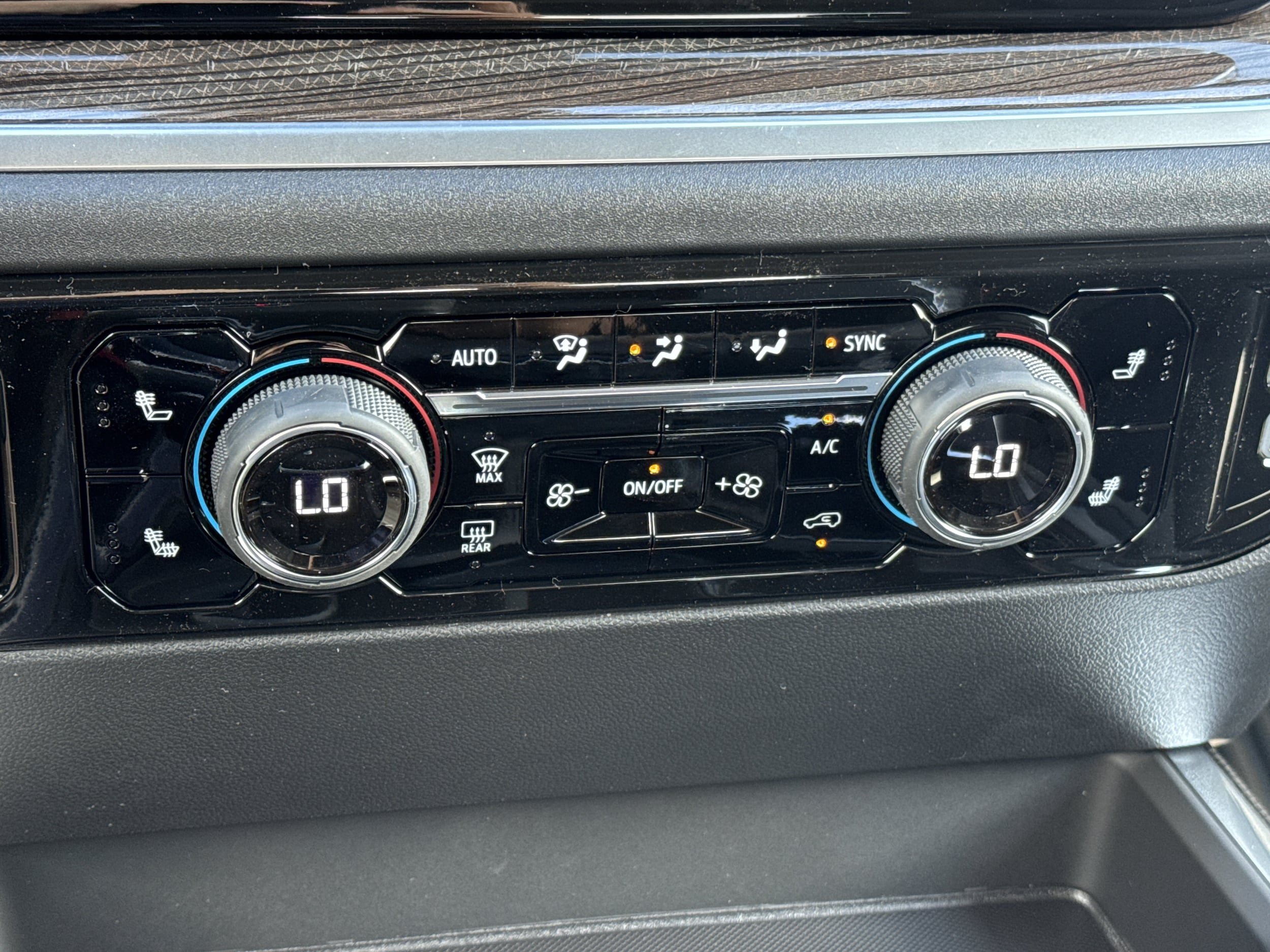 New 2026 Chevrolet Silverado 1500 RST AWD/4WD image 30